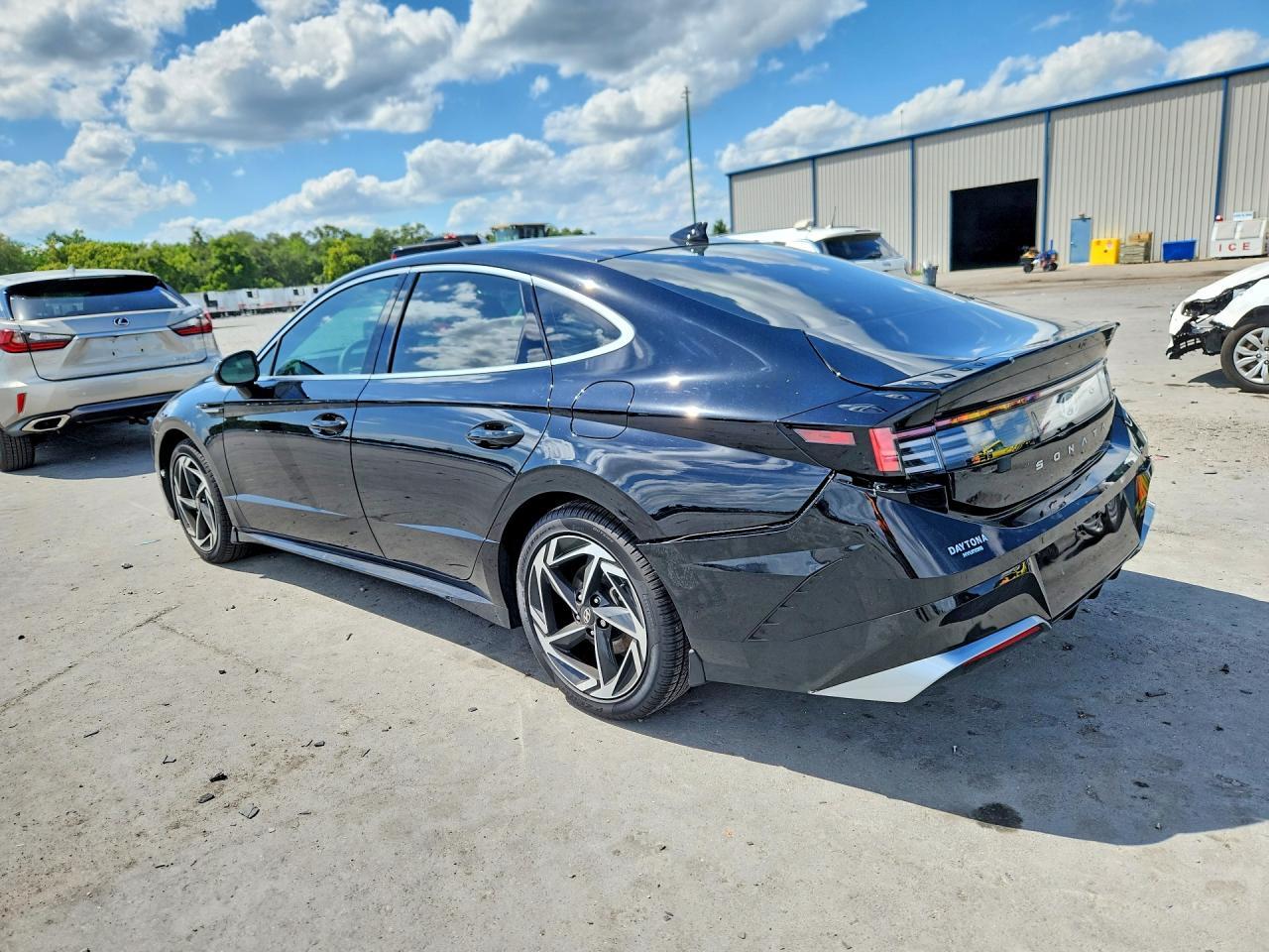 2025 Hyundai Sonata Sel - Фото 2