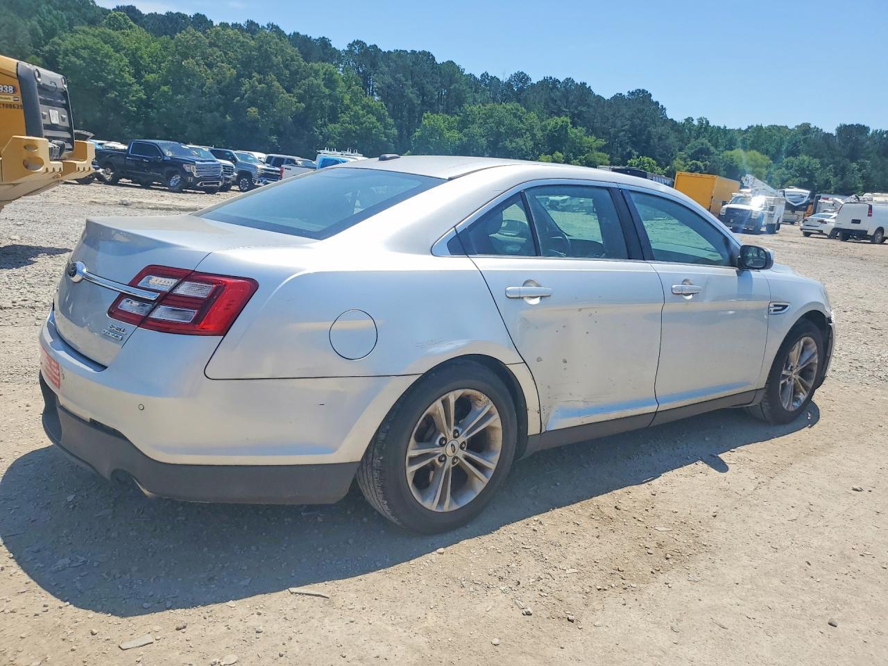 2015 Ford Taurus Sel - Image 3