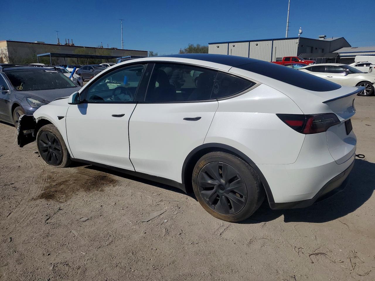 2024 Tesla Model Y - Image 2