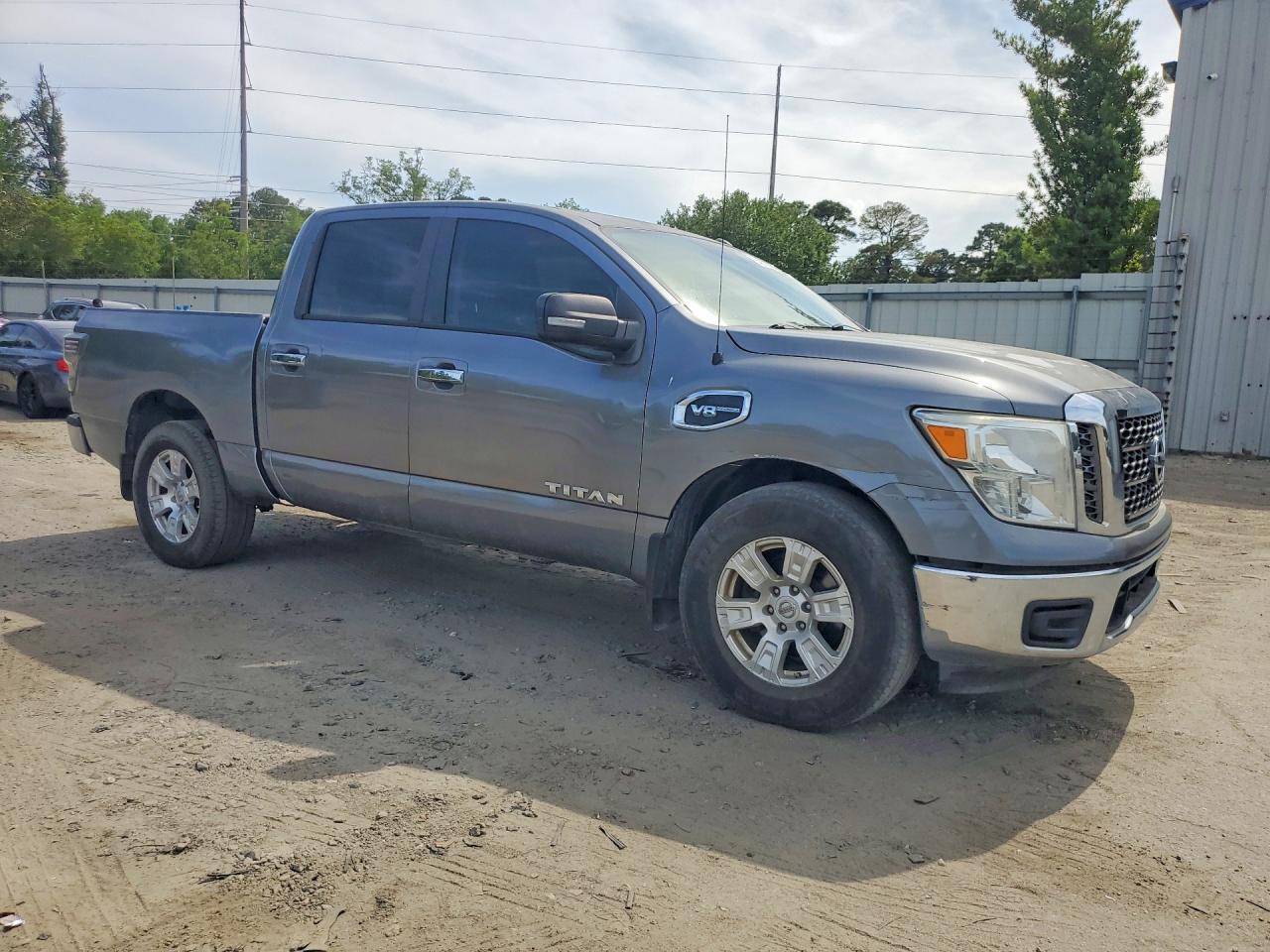 2017 Nissan Titan S - Image 4