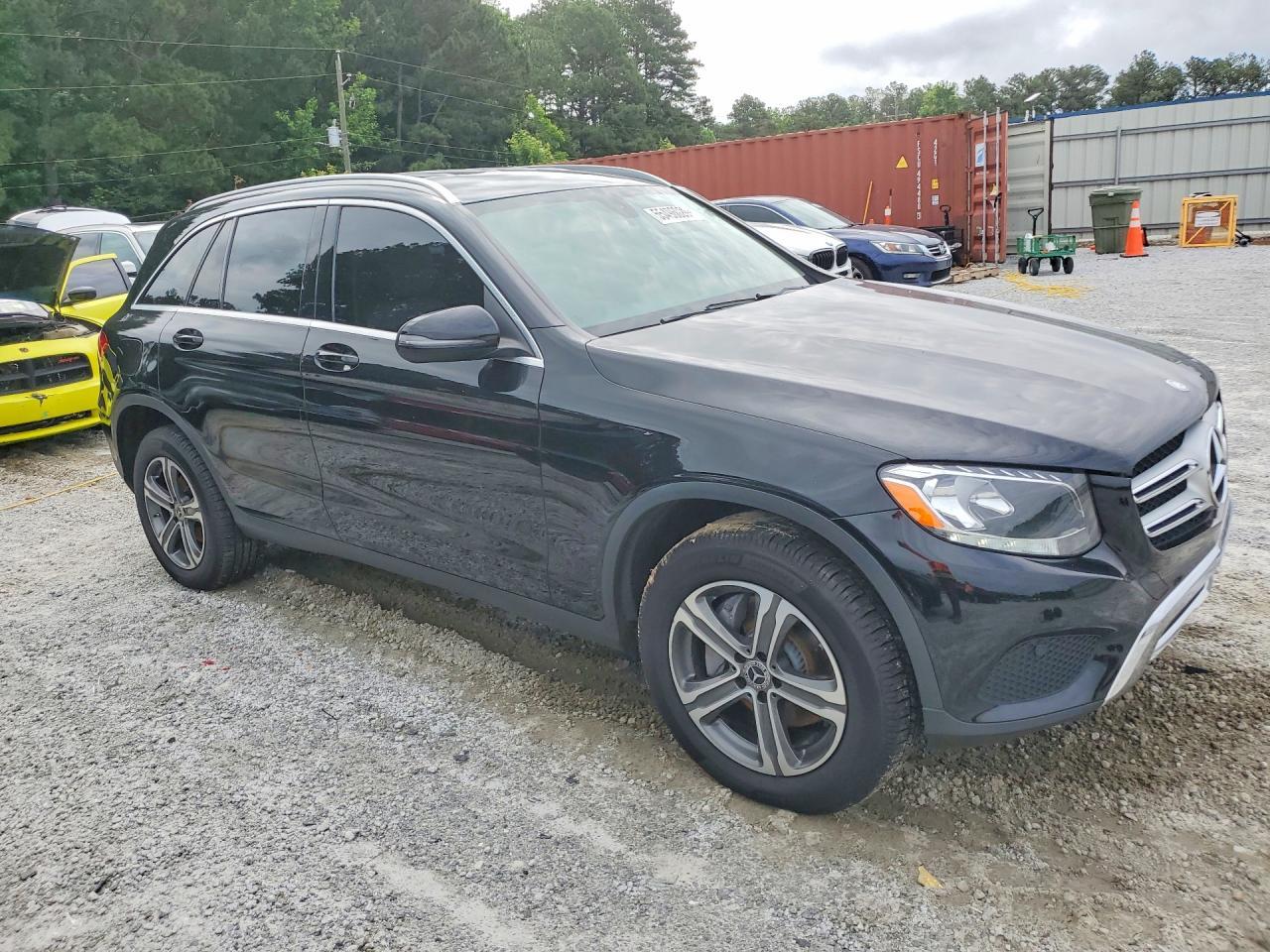 2017 Mercedes-Benz Glc 300 - Фото 4