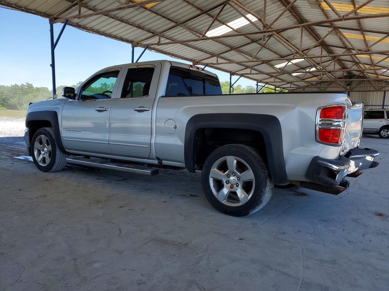 2017 Chevrolet Silverado C1500 Lt - Image 2