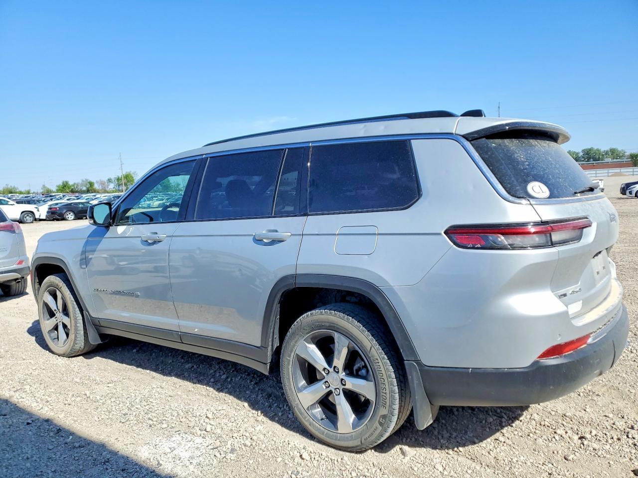 2022 Jeep Grand Cherokee L Limited - Фото 2