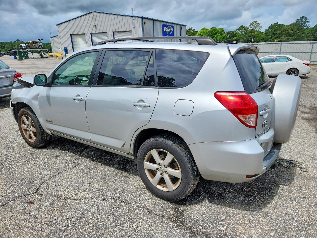 2006 Toyota Rav4 Limited - Image 2
