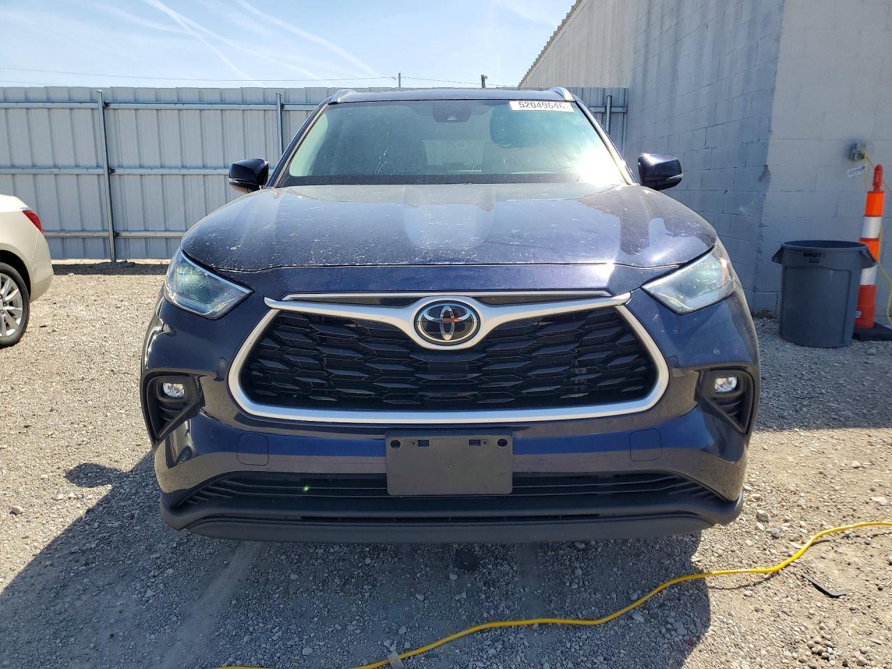 2021 Toyota Highlander Xle - Фото 5