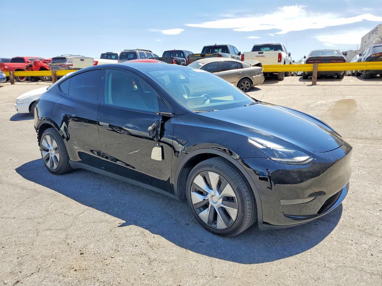 2023 Tesla Model Y - Фото 4
