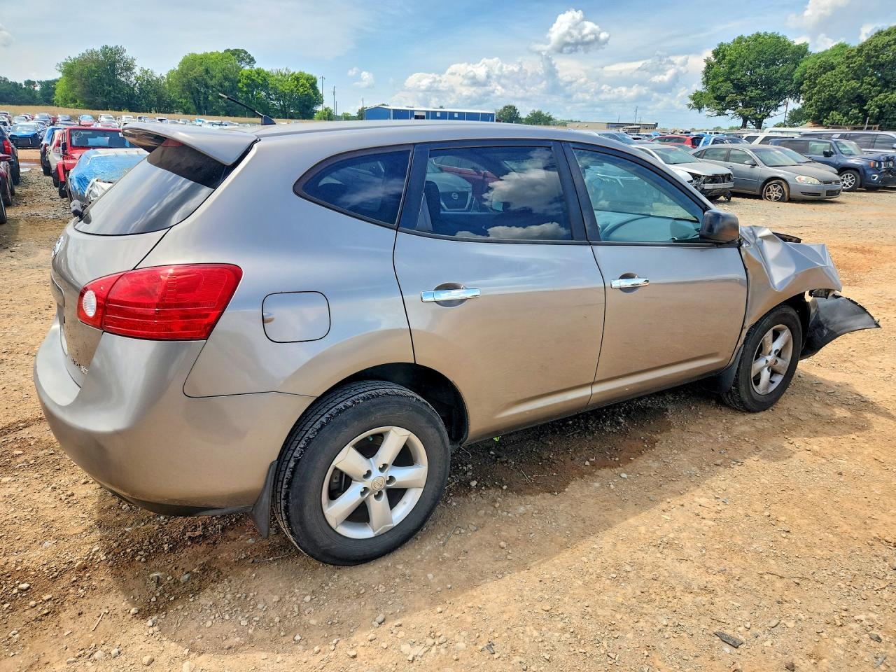 2010 Nissan Rogue S - Фото 3
