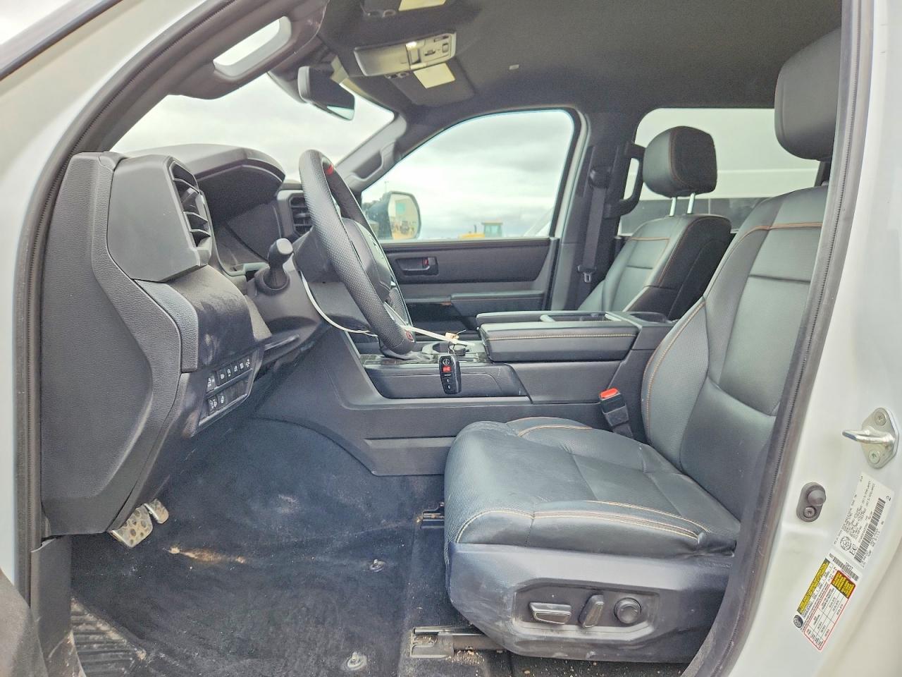2025 Toyota Tundra Sr5 - Image 7