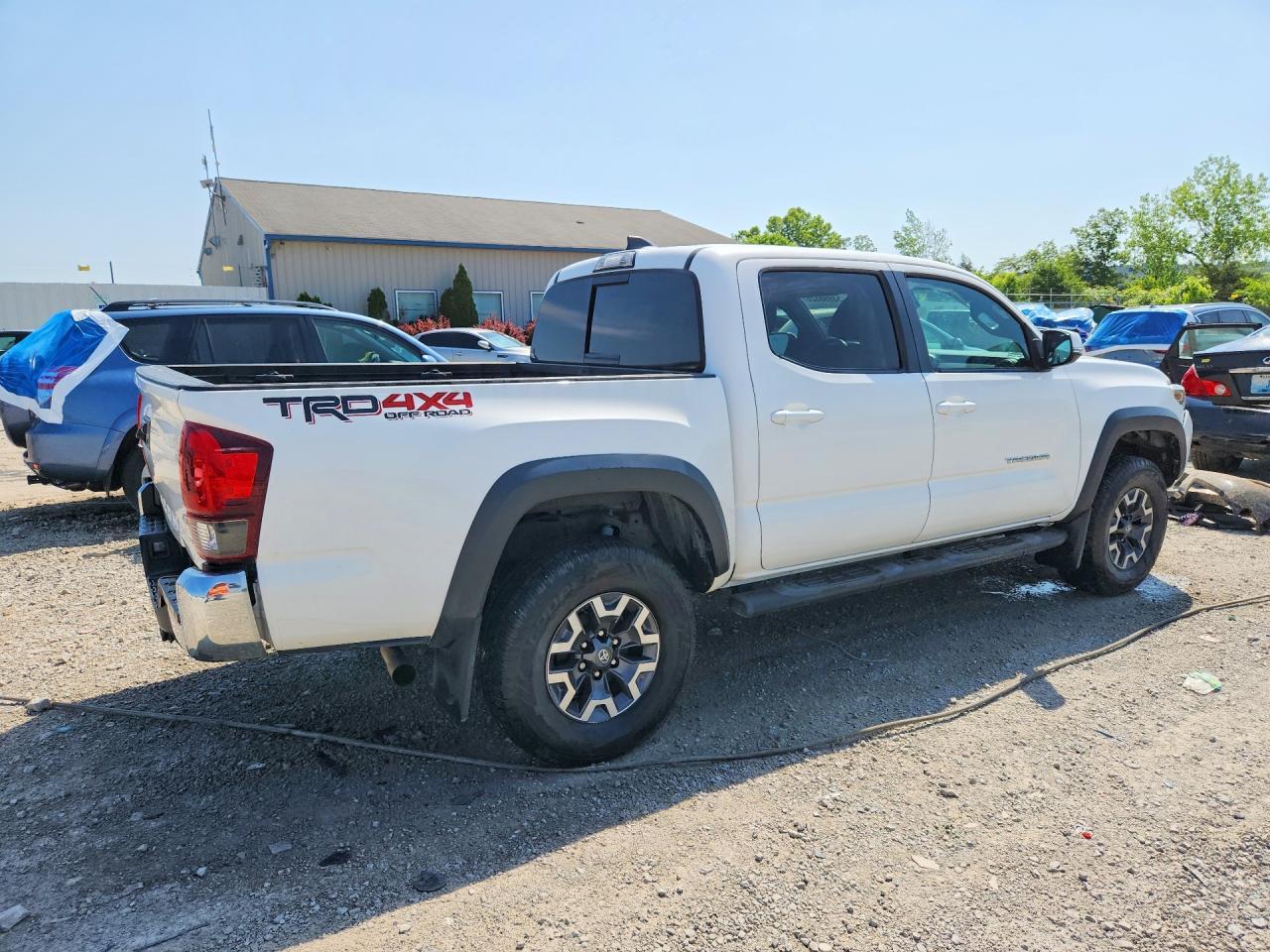 2019 Toyota Tacoma Trd Off-Road - Image 3