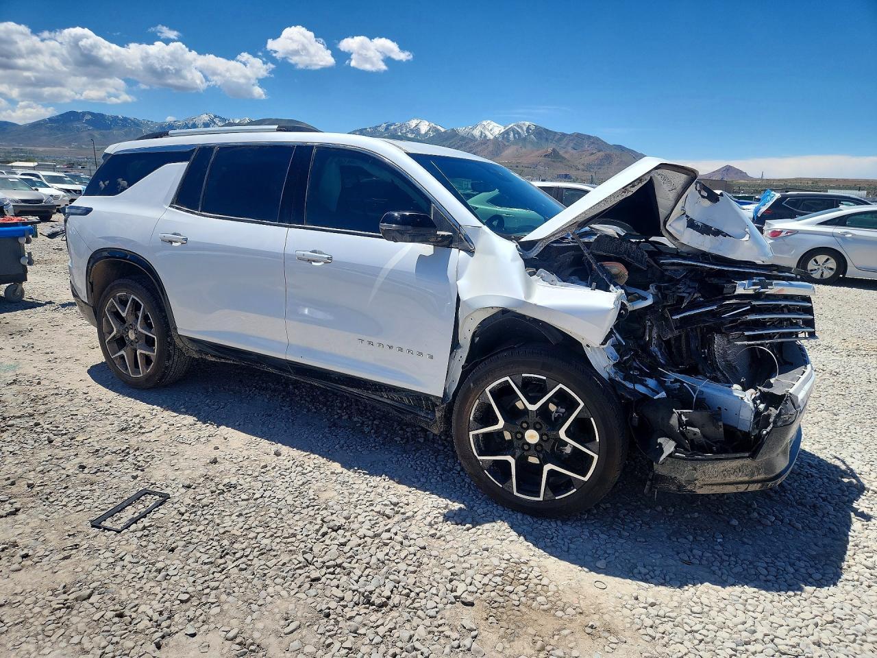 2025 Chevrolet Traverse High Country - Фото 4