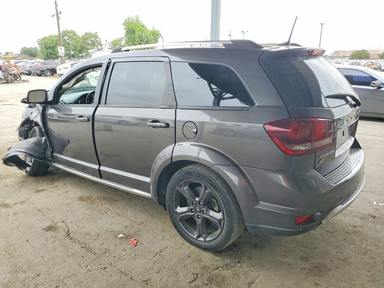 2019 Dodge Journey Crossroad - Фото 2