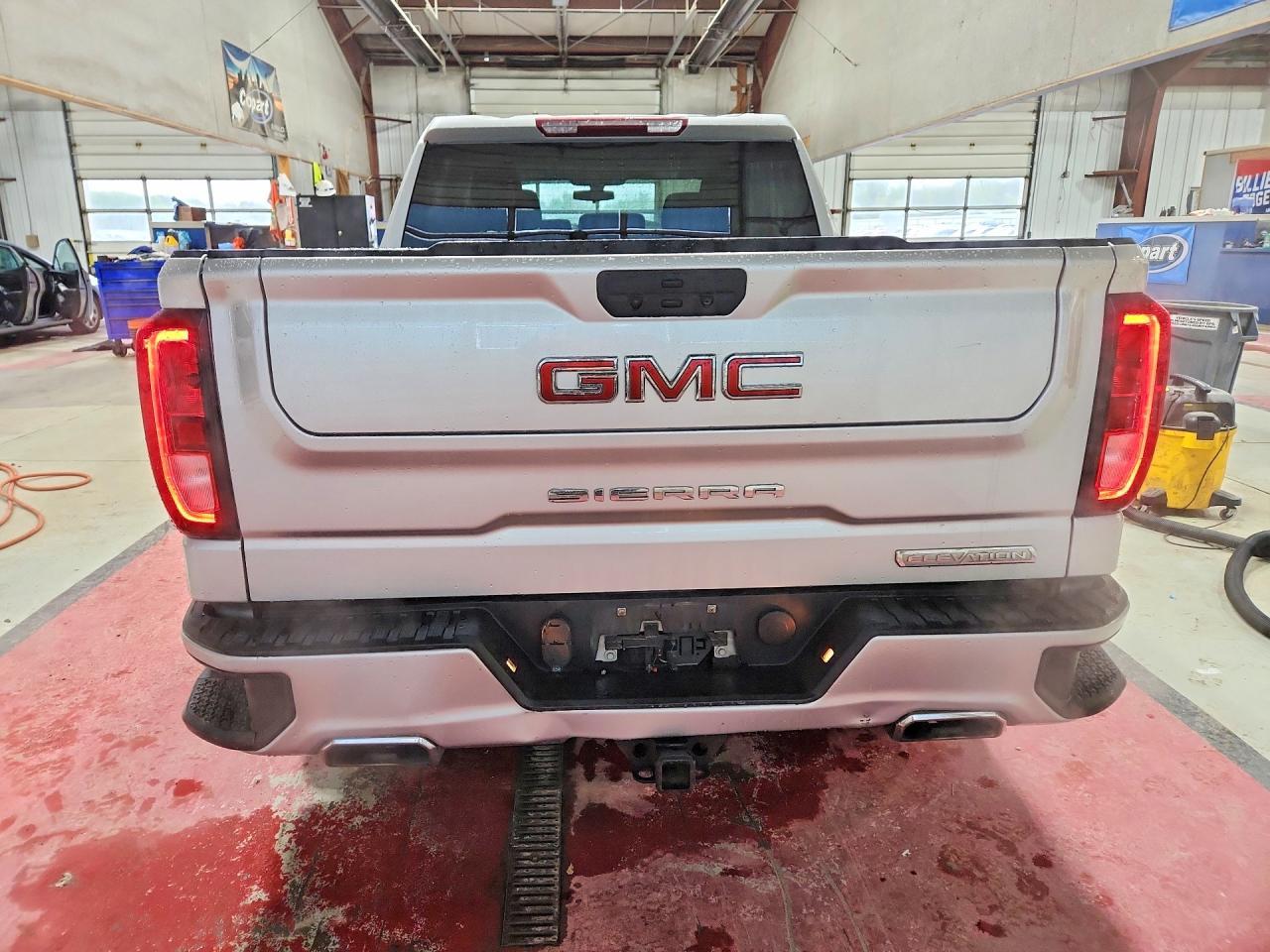 2022 GMC Sierra Limited K1500 Elevation - Фото 6