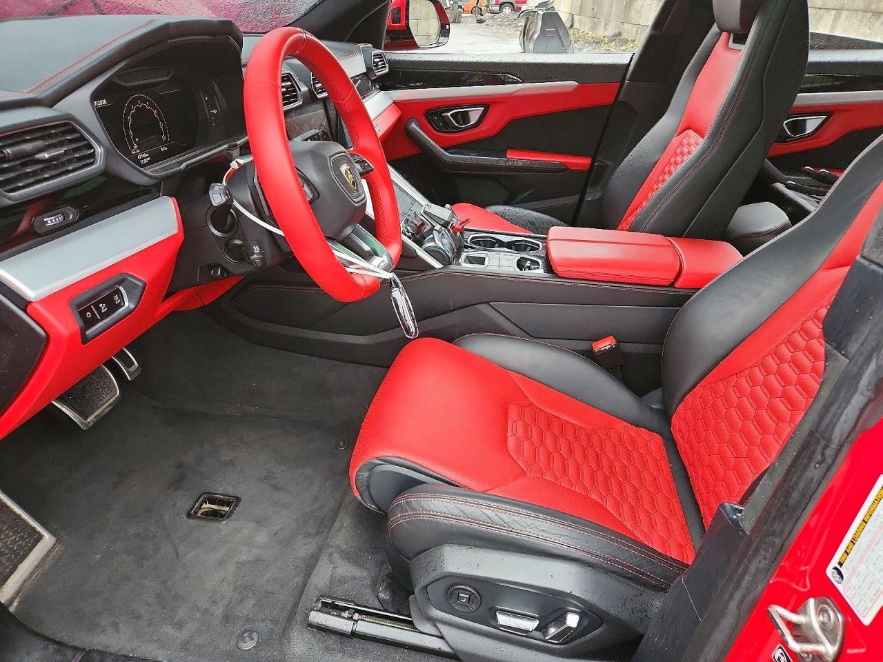 2022 Lamborghini Urus - Image 7