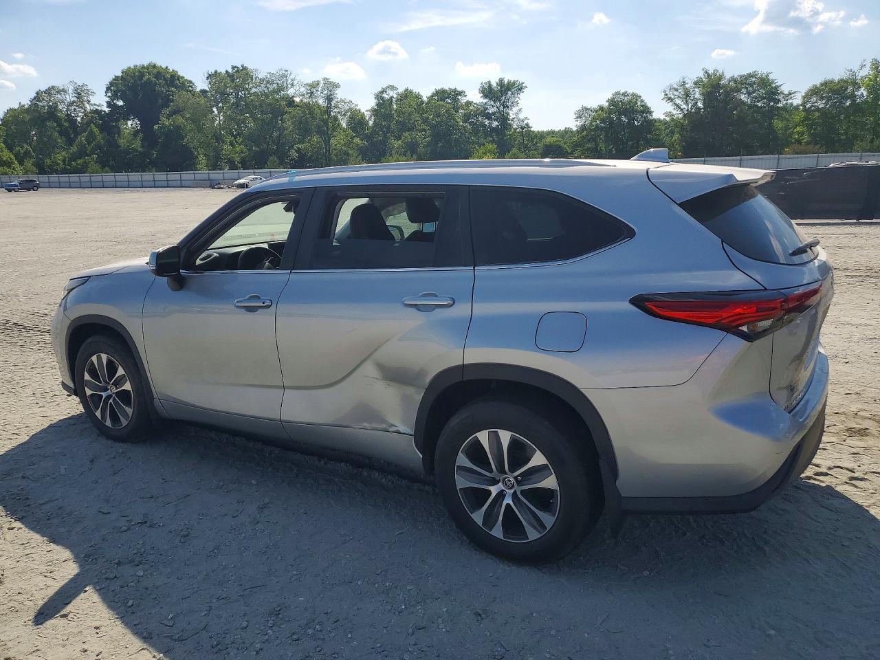 2023 Toyota Highlander Xle - Фото 2