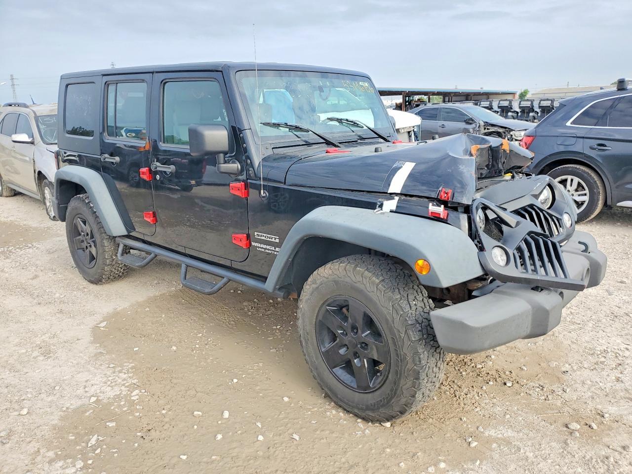 2010 Jeep Wrangler Unlimited Sport - Image 4