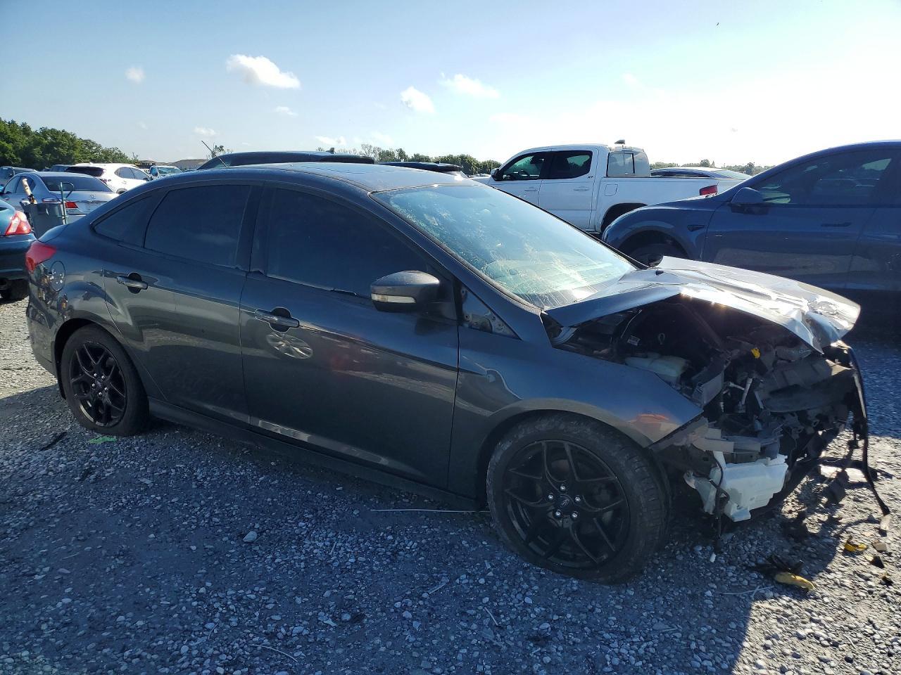 2016 Ford Focus - Image 4