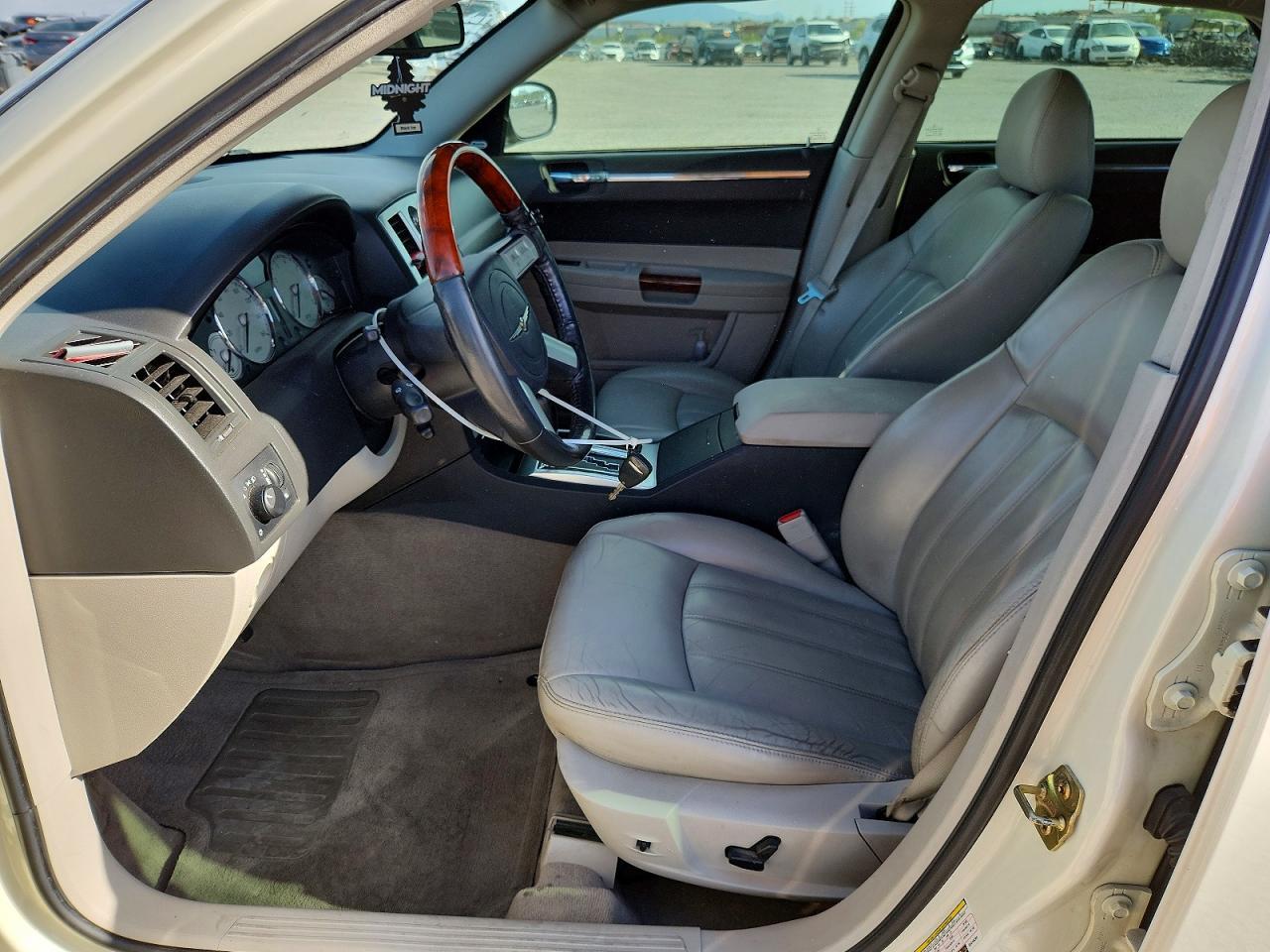 2006 Chrysler 300C - Фото 7