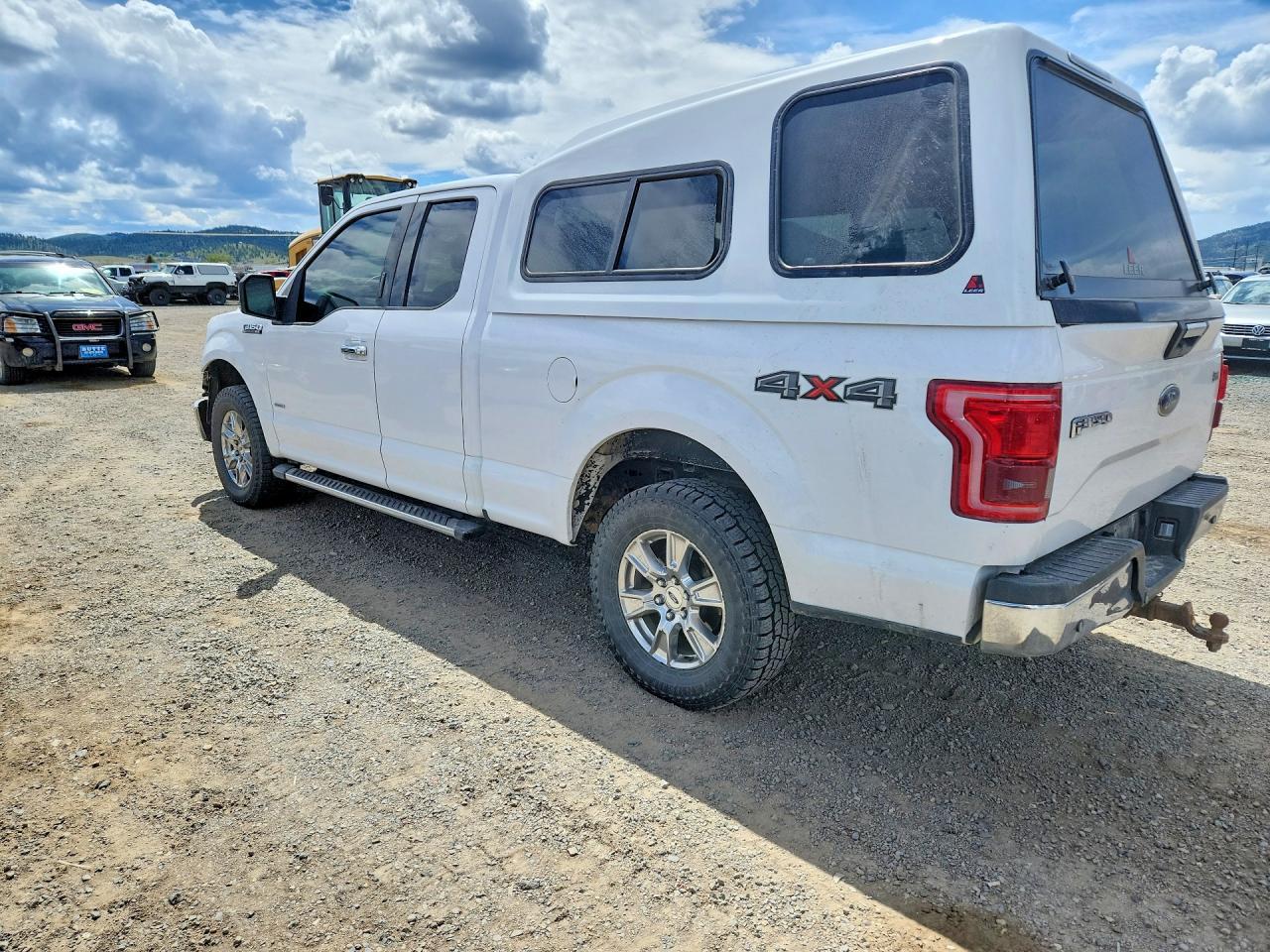 2016 Ford F150 Super Cab - Фото 2