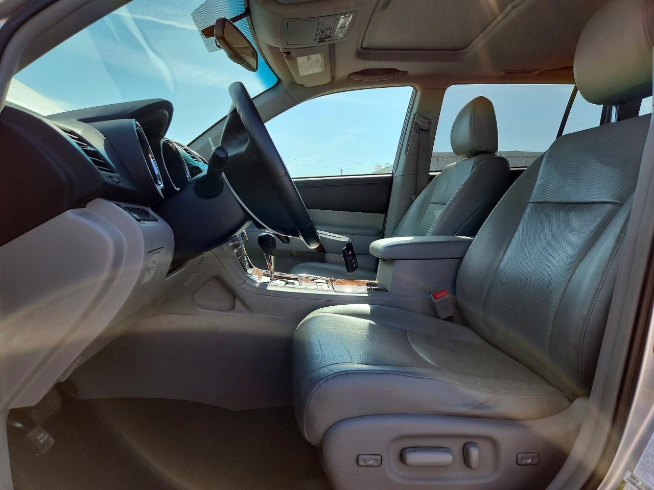 2012 Toyota Highlander Limited - Фото 7