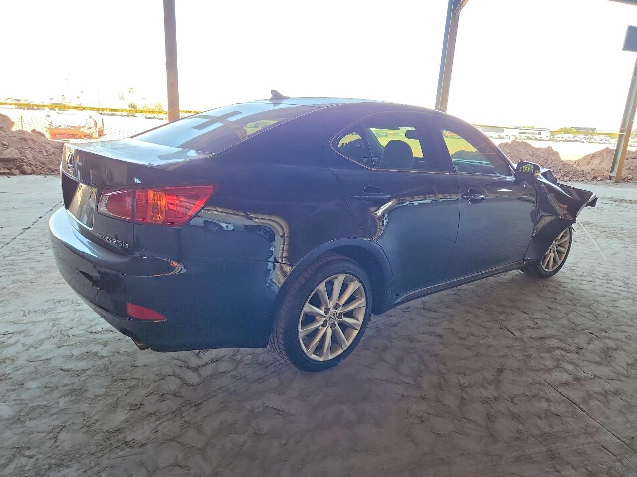 2010 Lexus Is 250 - Image 3