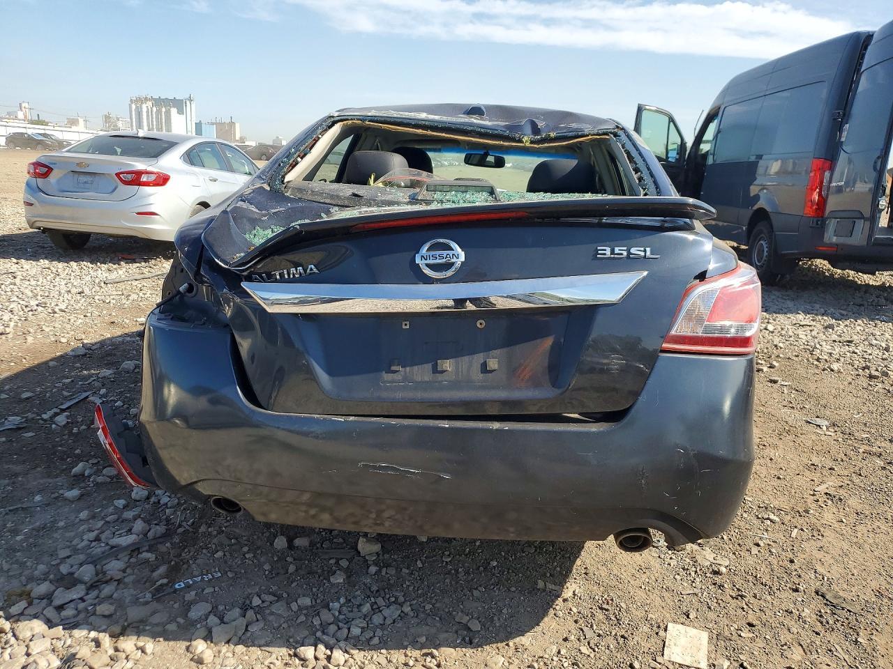 2013 Nissan Altima 3.5 S - Фото 6