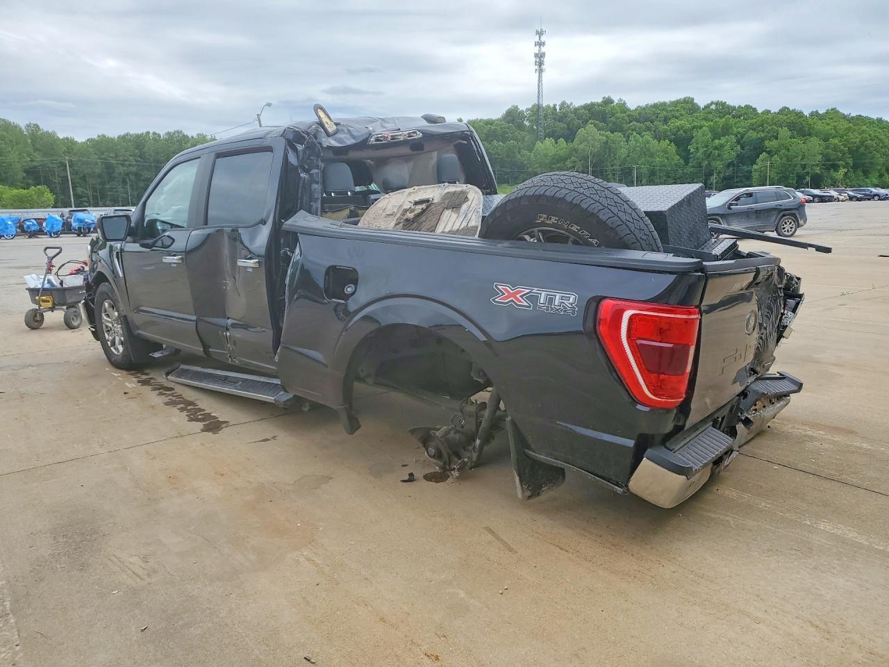 2021 Ford F150 Supercrew - Фото 2