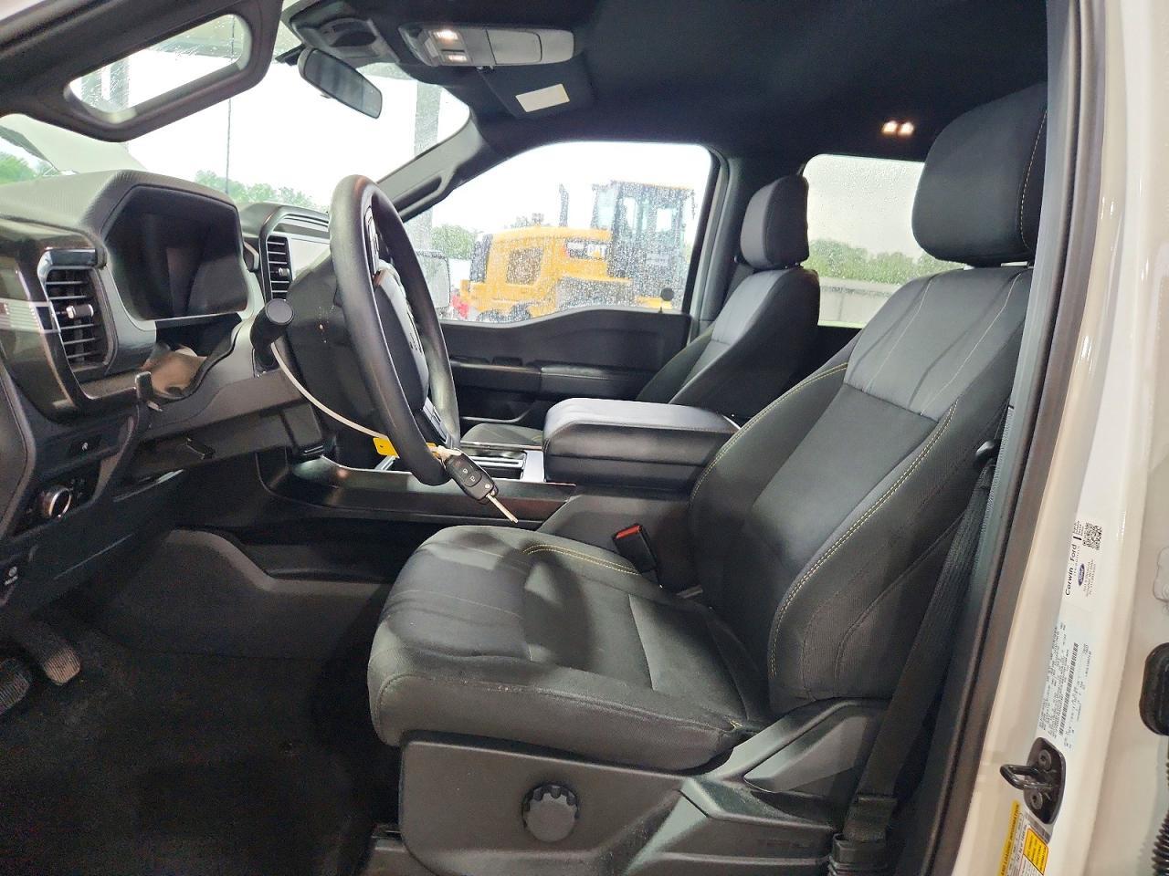 2025 Ford F150 Stx - Фото 7