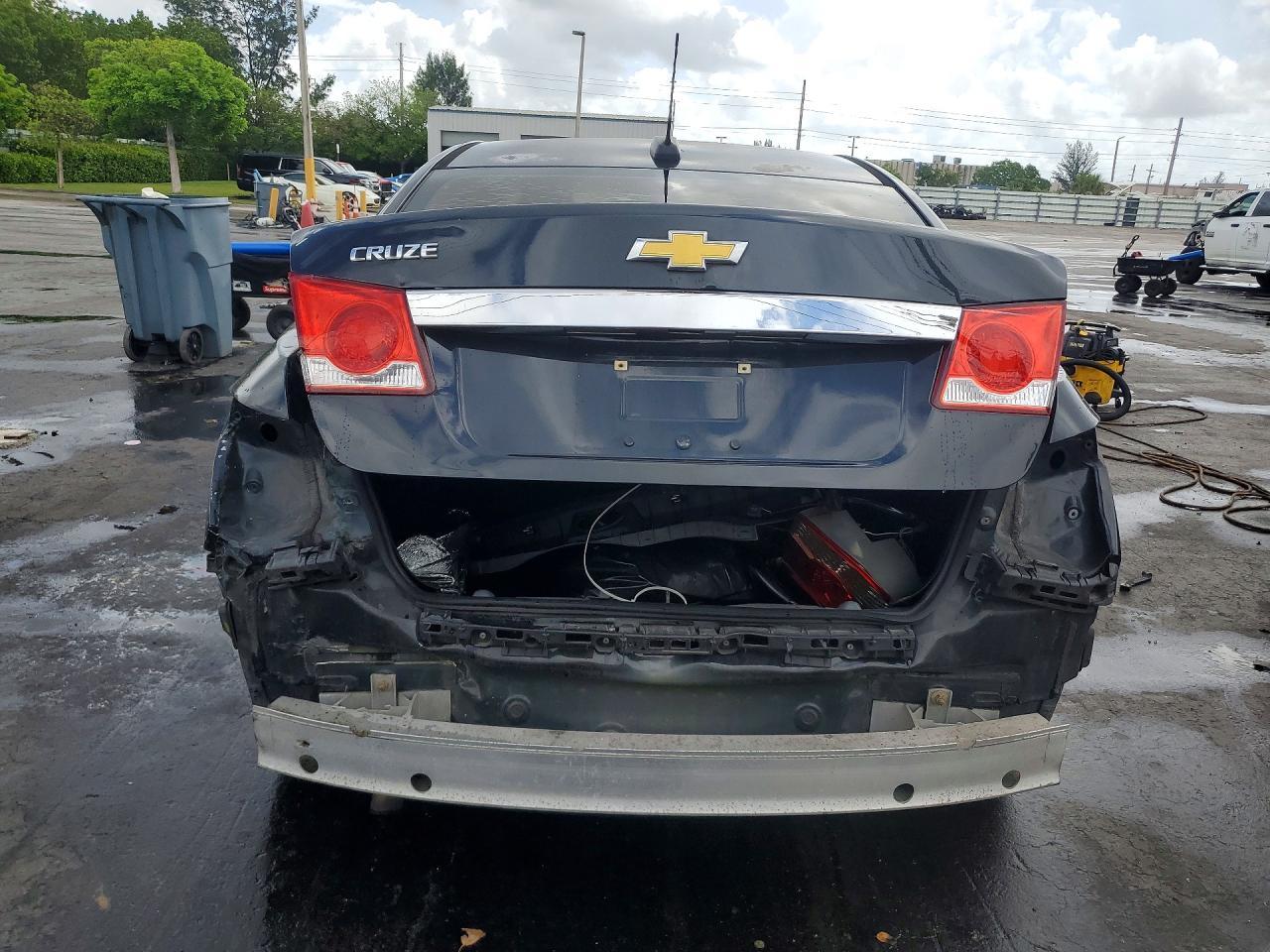 2015 Chevrolet Cruze Ls - Фото 6