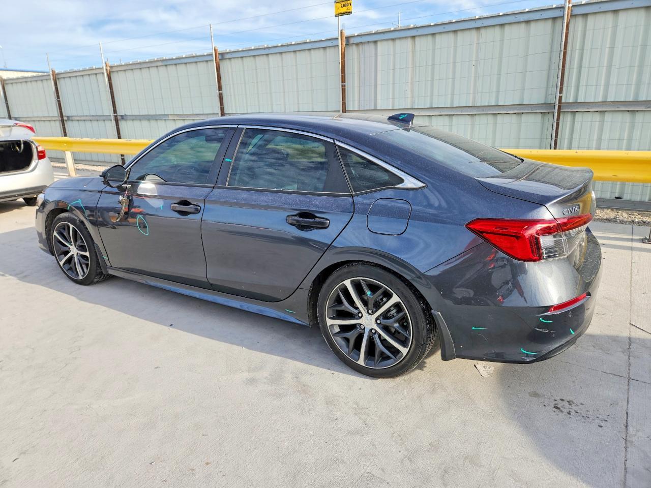 2024 Honda Civic Touring - Фото 2