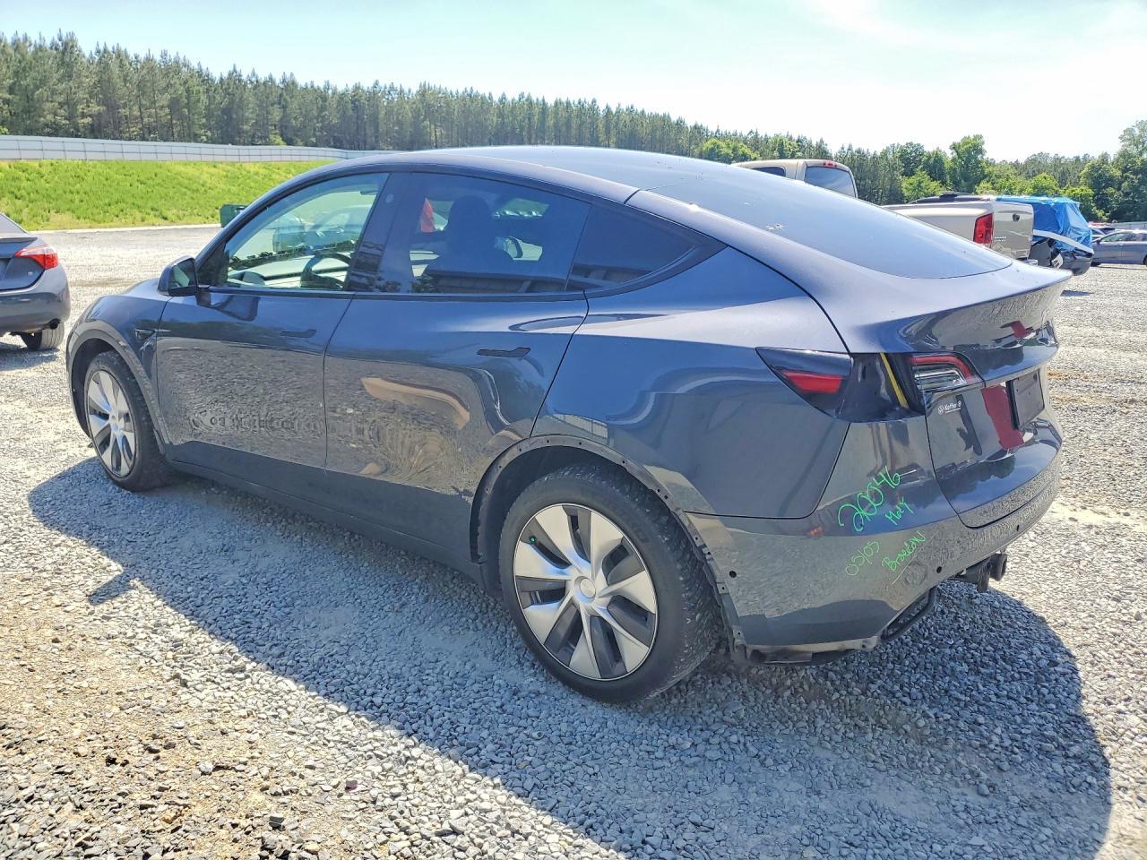 2021 Tesla Model Y - Фото 2