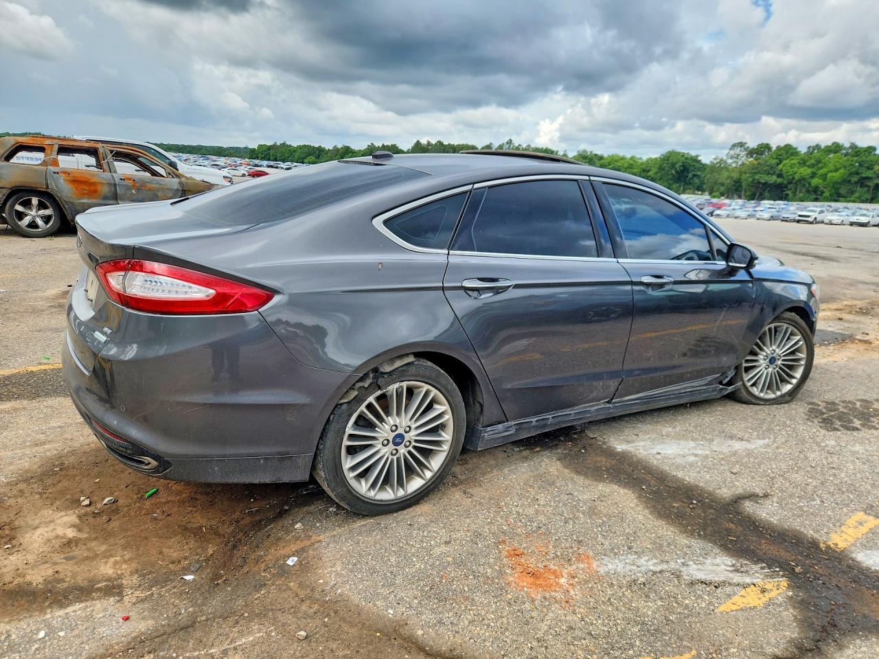 2015 Ford Fusion Se - Фото 3