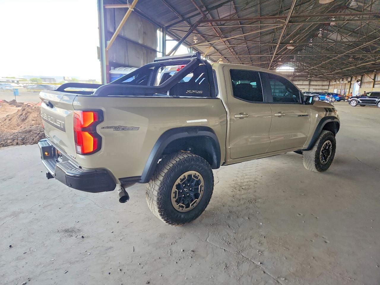 2023 Chevrolet Colorado Zr2 - Фото 3