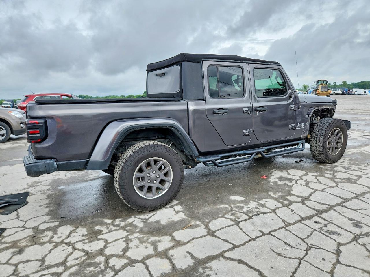 2020 Jeep Gladiator Overland - Image 3