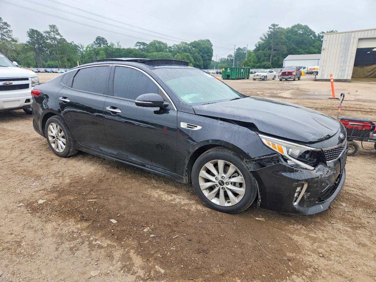 2018 Kia Optima S - Image 4