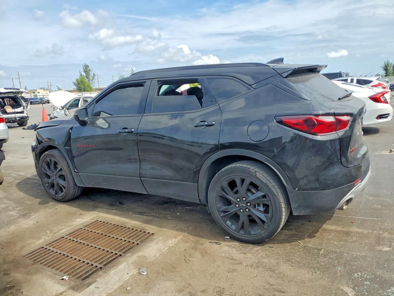 2021 Chevrolet Blazer 2Lt - Фото 2