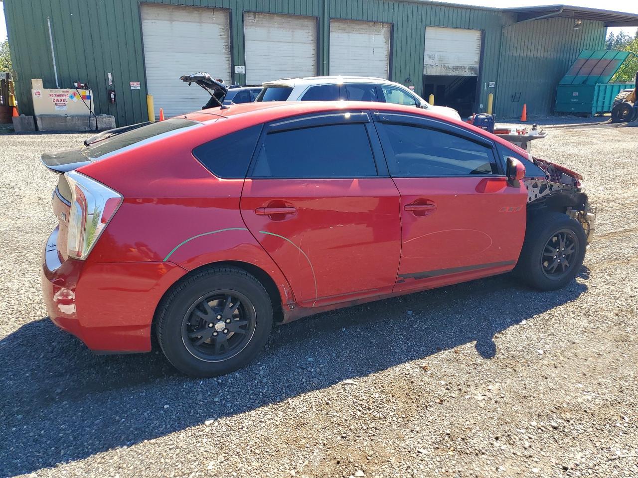 2014 Toyota Prius Two - Фото 3