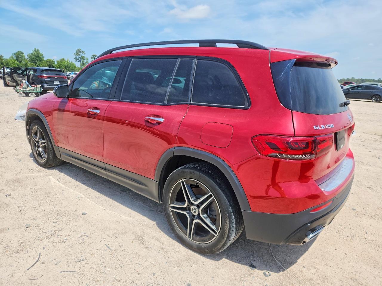 2021 Mercedes-Benz Glb 250 4Matic - Фото 2