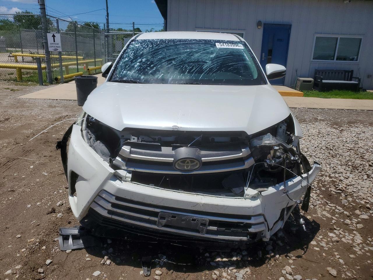 2018 Toyota Highlander Se - Фото 5