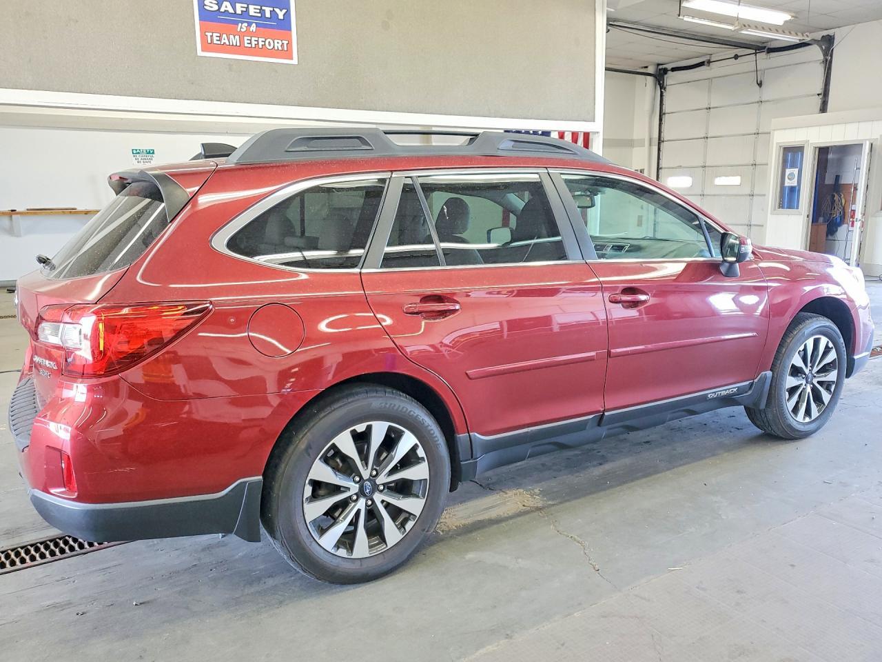 2016 Subaru Outback 3.6R Limited - Фото 3