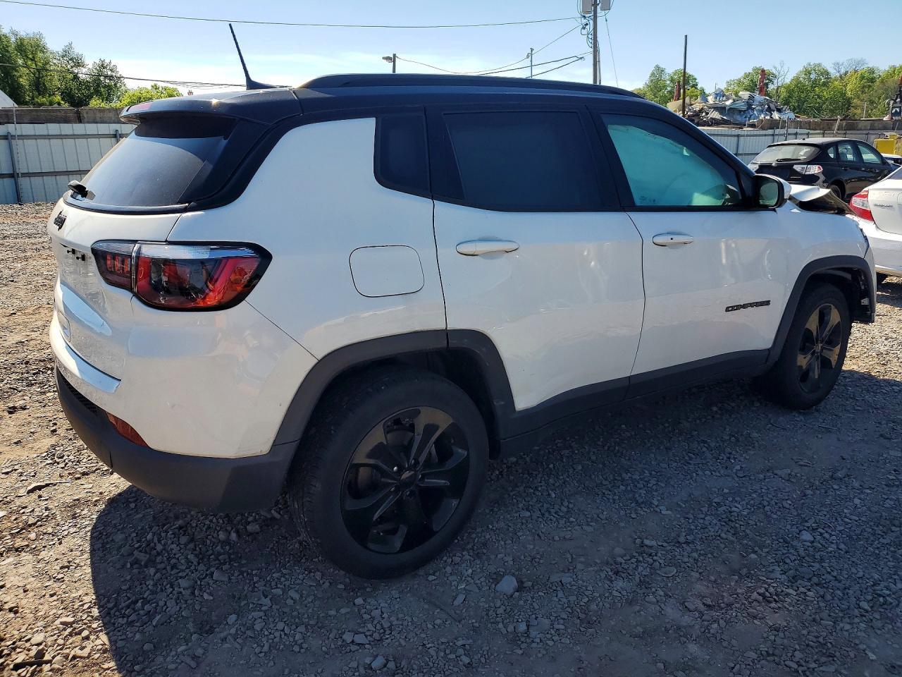 2020 Jeep Compass Latitude - Фото 3