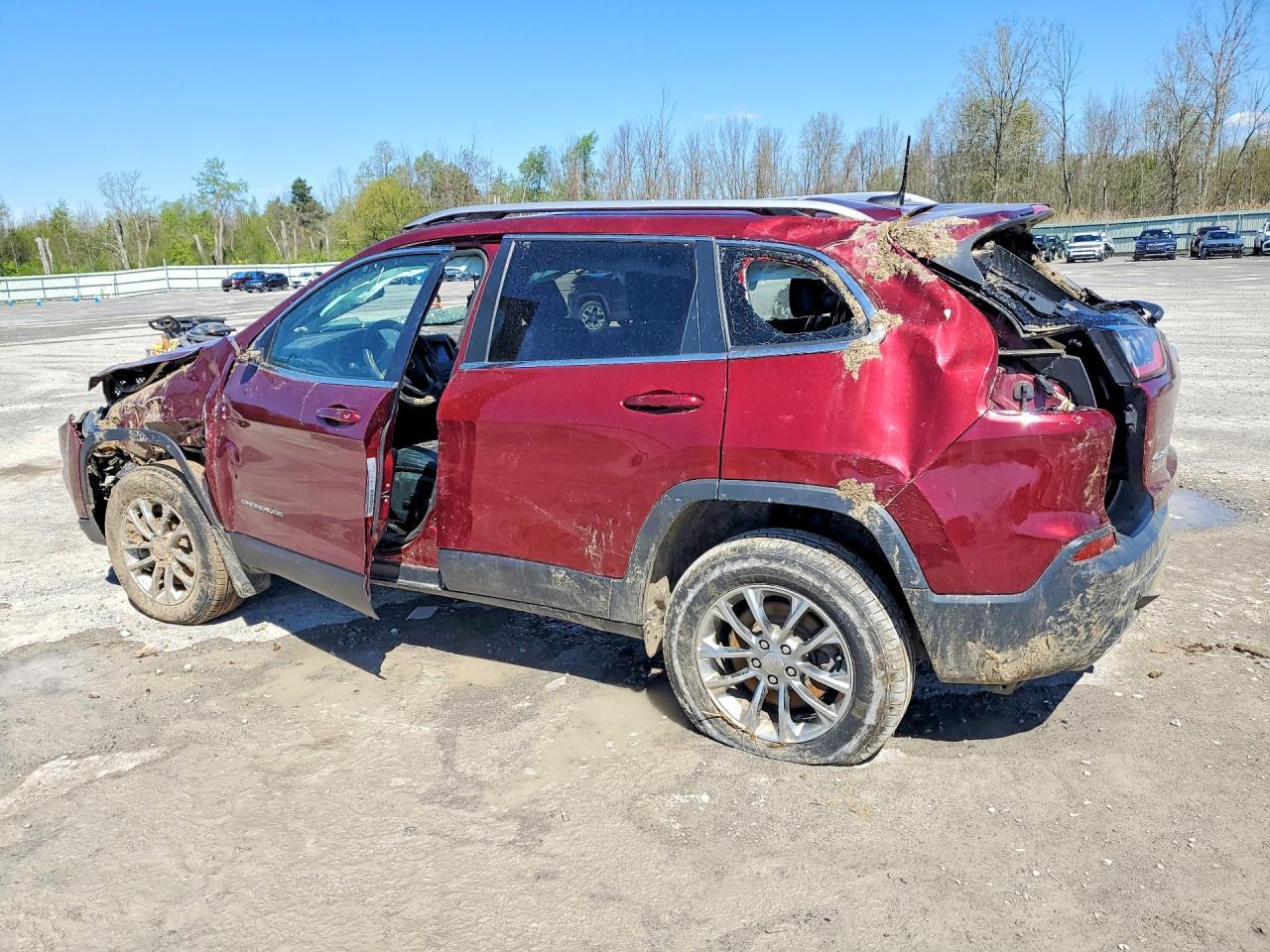 2019 Jeep Cherokee Latitude Plus - Фото 2