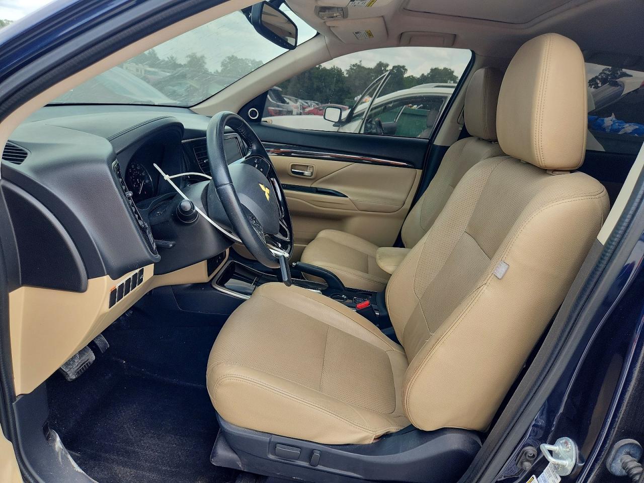 2018 Mitsubishi Outlander Se - Image 7