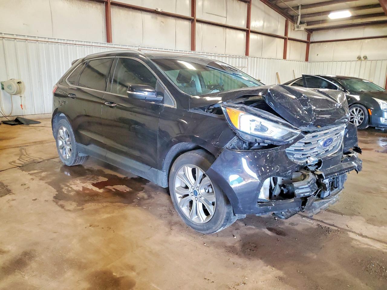 2019 Ford Edge Titanium - Фото 4