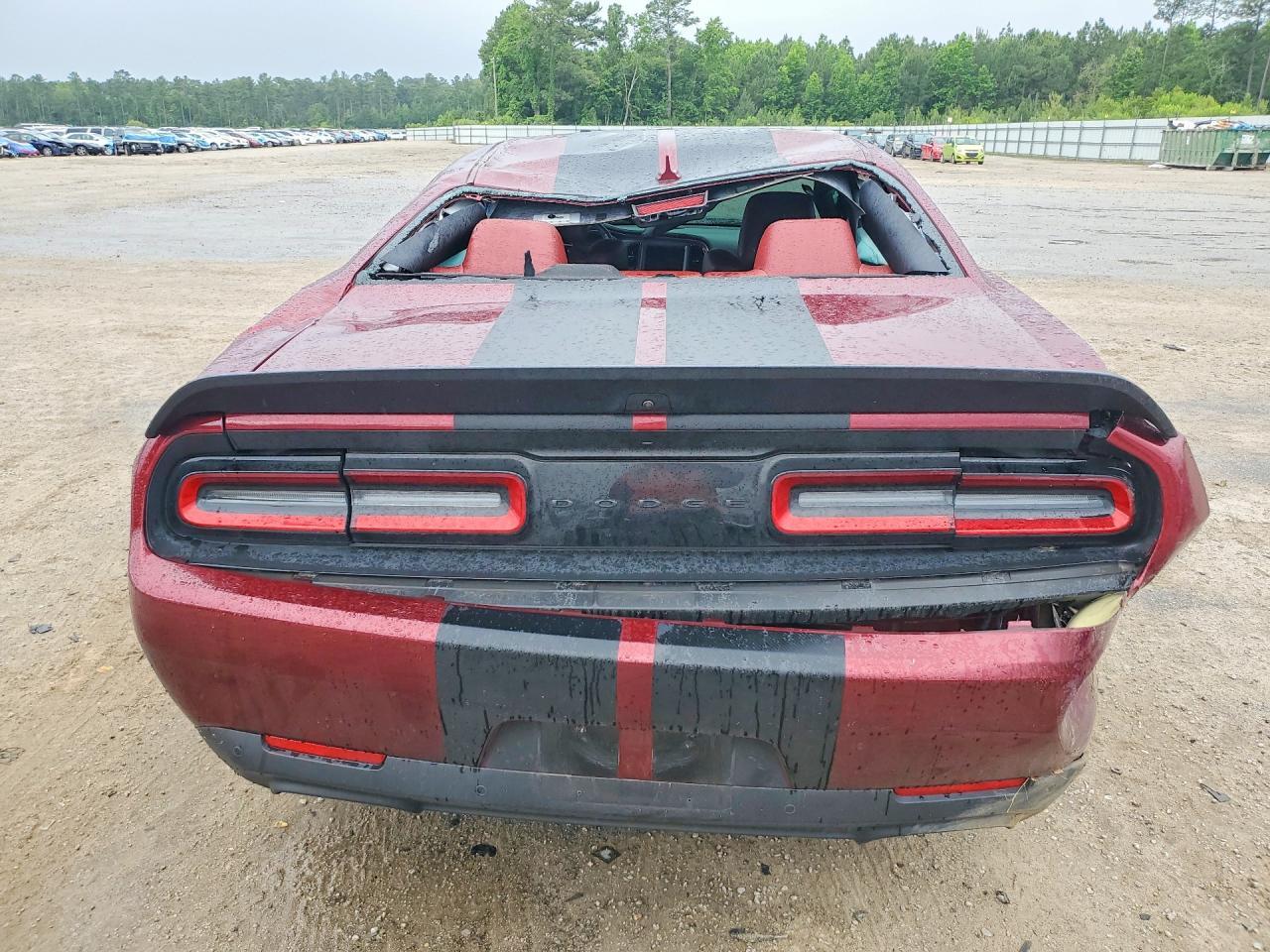2022 Dodge Challenger - Фото 6