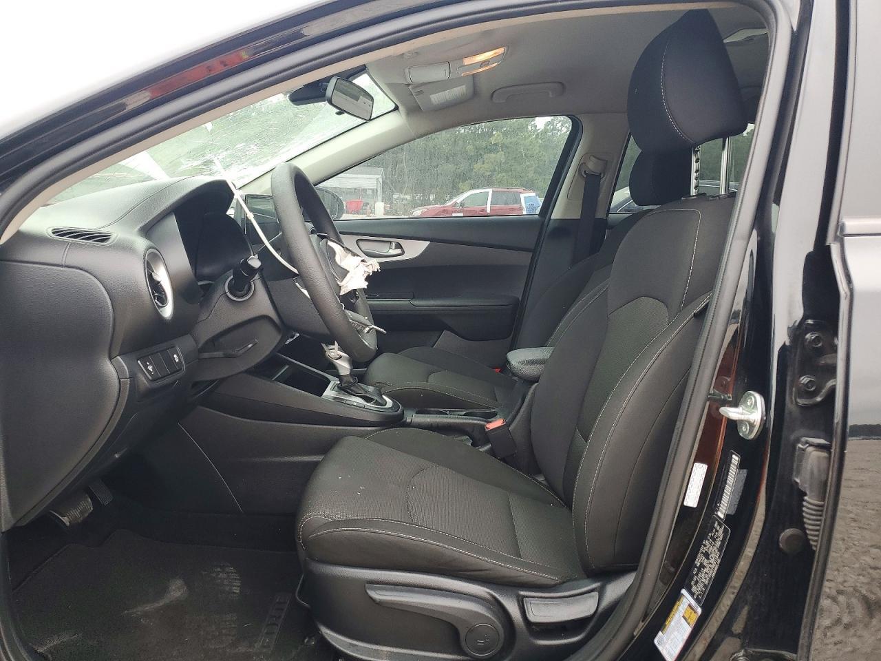 2024 Kia Forte Lx - Фото 7