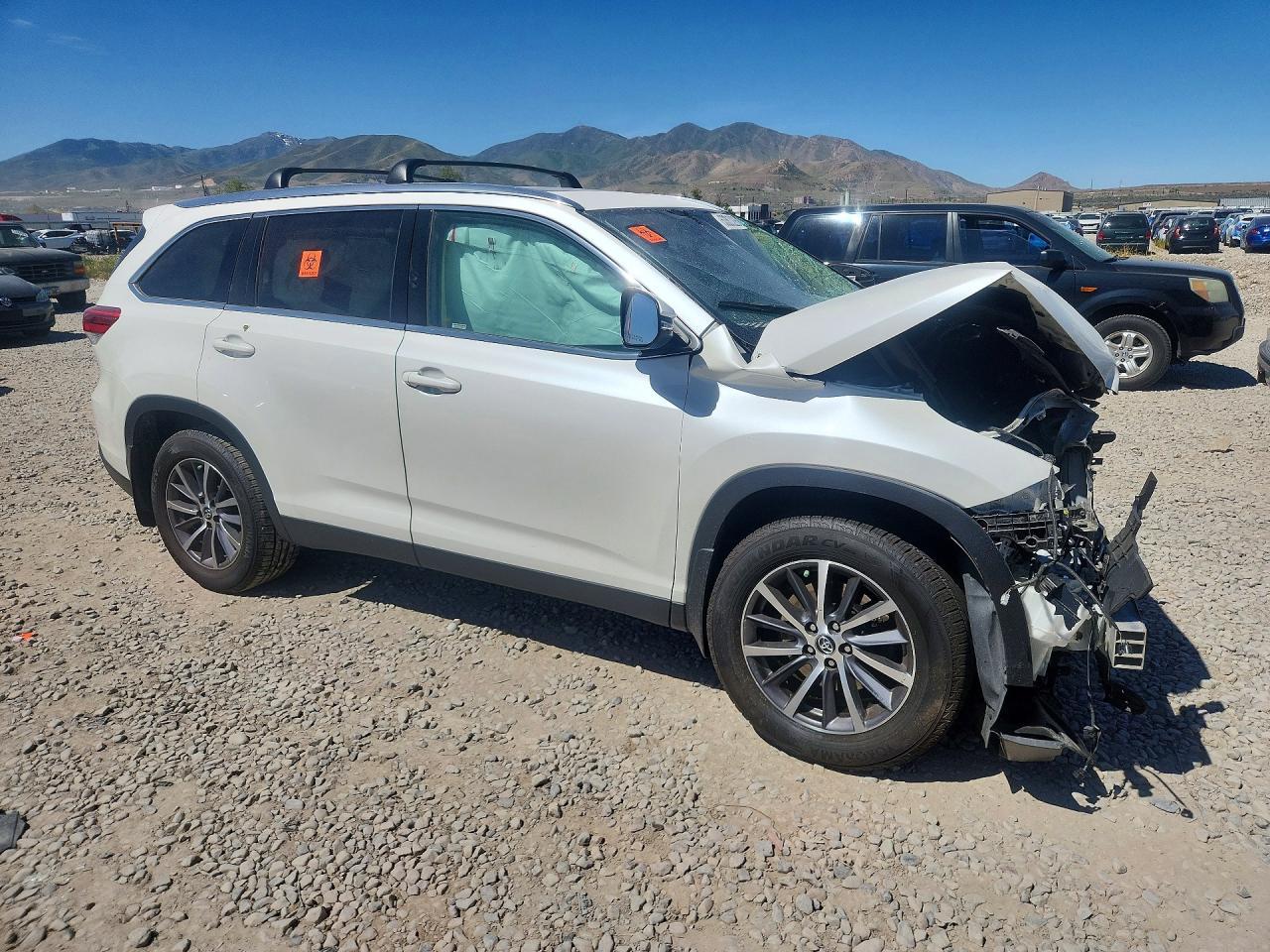 2019 Toyota Highlander Xle - Image 4