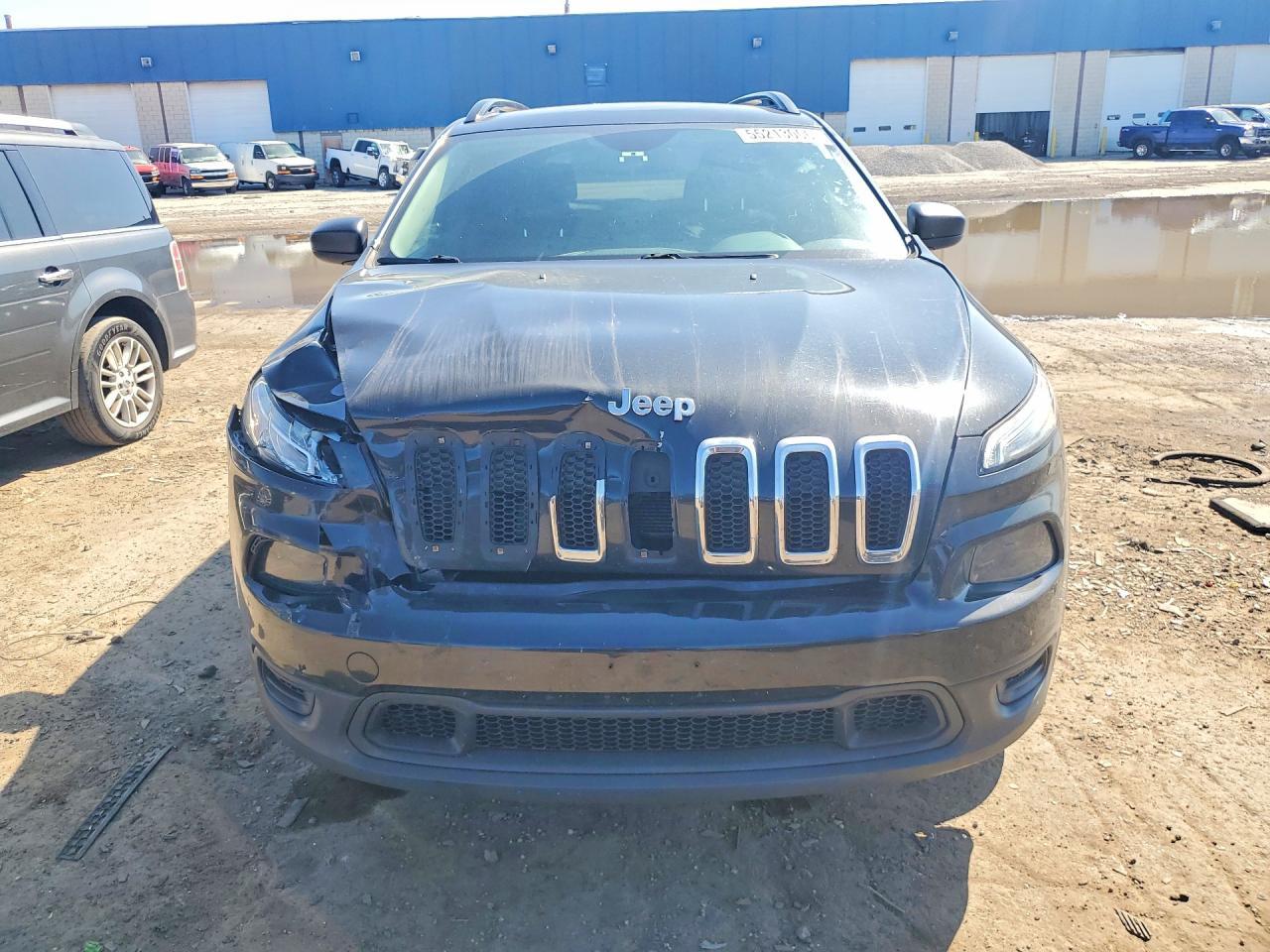 2016 Jeep Cherokee Sport - Фото 5