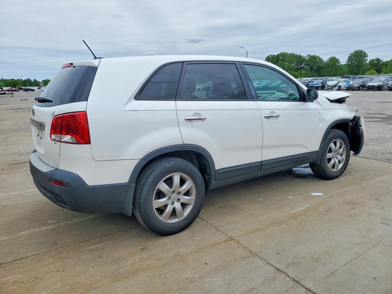 2011 Kia Sorento - Фото 3