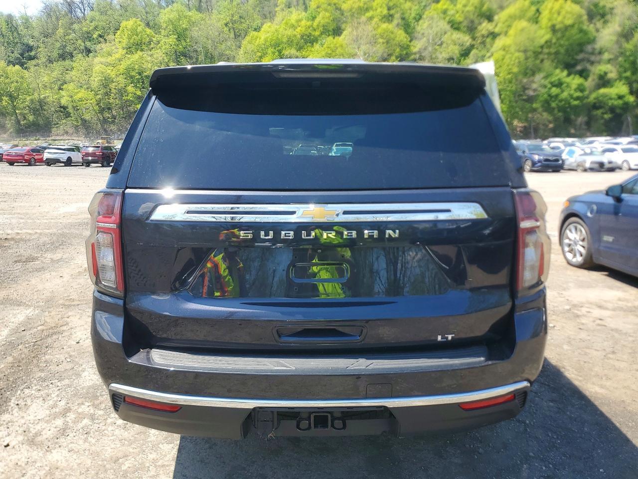 2023 Chevrolet Suburban K1500 Lt - Image 6