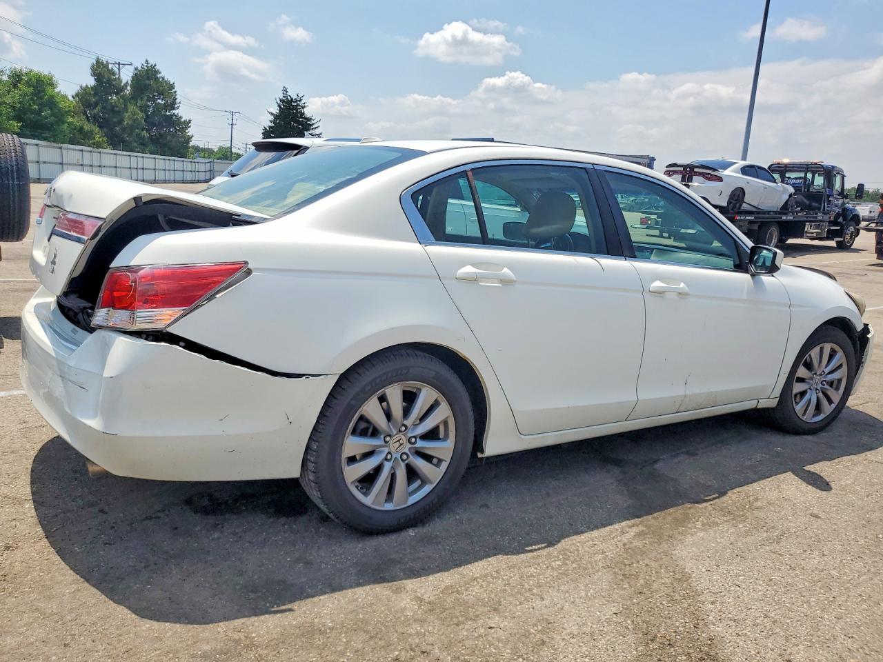 2011 Honda Accord Exl - Image 3